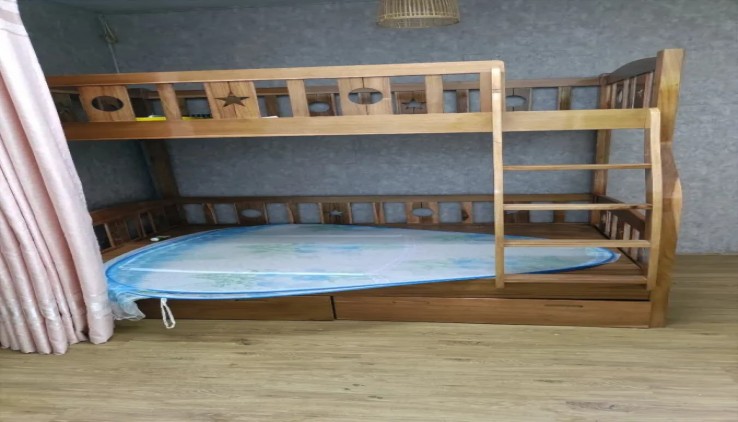 Cần bán căn hộ tập thể Bưu Điện, Ba Đình , Hà Nội, DT 60m2 - Tầng 1- 2n1vs - giá 4,7 tỷ